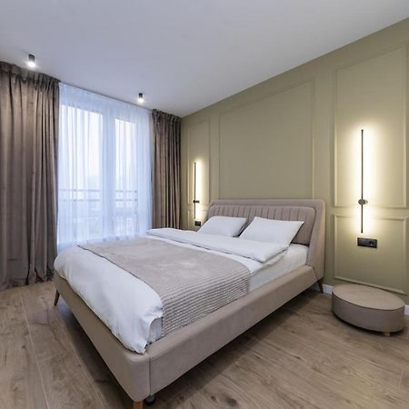 Luxury Apartment Near Metro Station Osokorky เคียฟ ภายนอก รูปภาพ