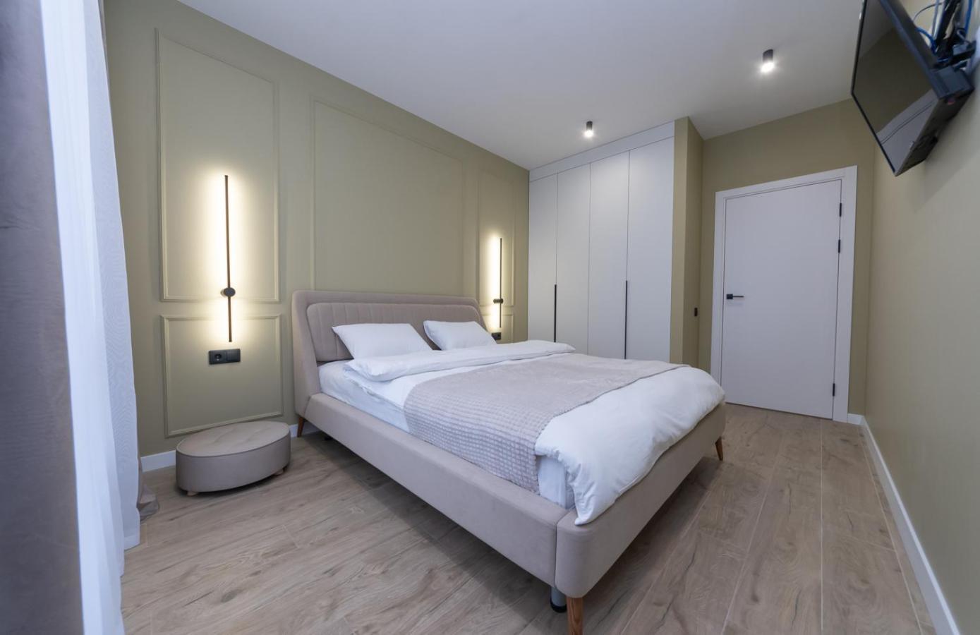 Luxury Apartment Near Metro Station Osokorky เคียฟ ภายนอก รูปภาพ