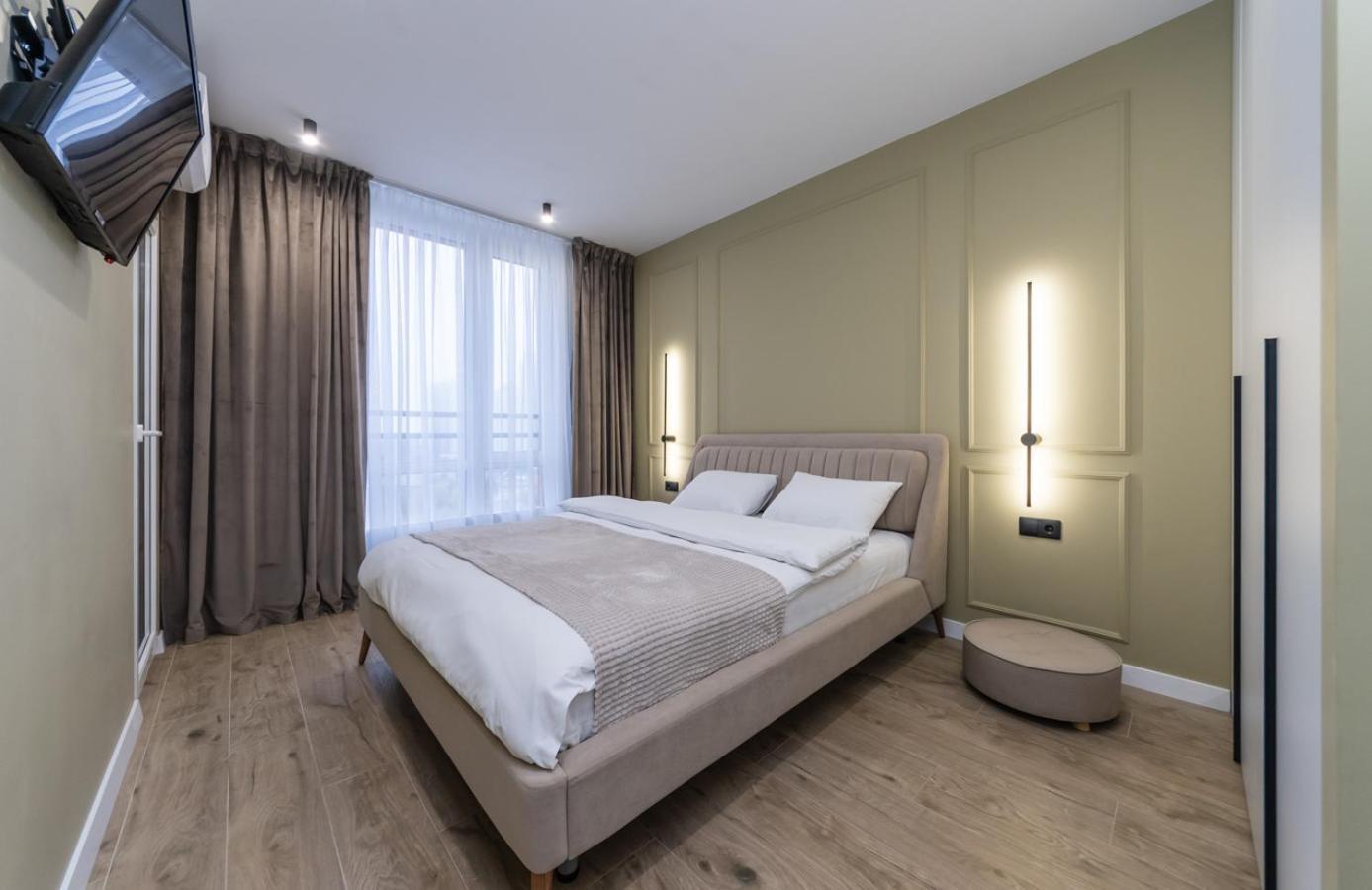 Luxury Apartment Near Metro Station Osokorky เคียฟ ภายนอก รูปภาพ